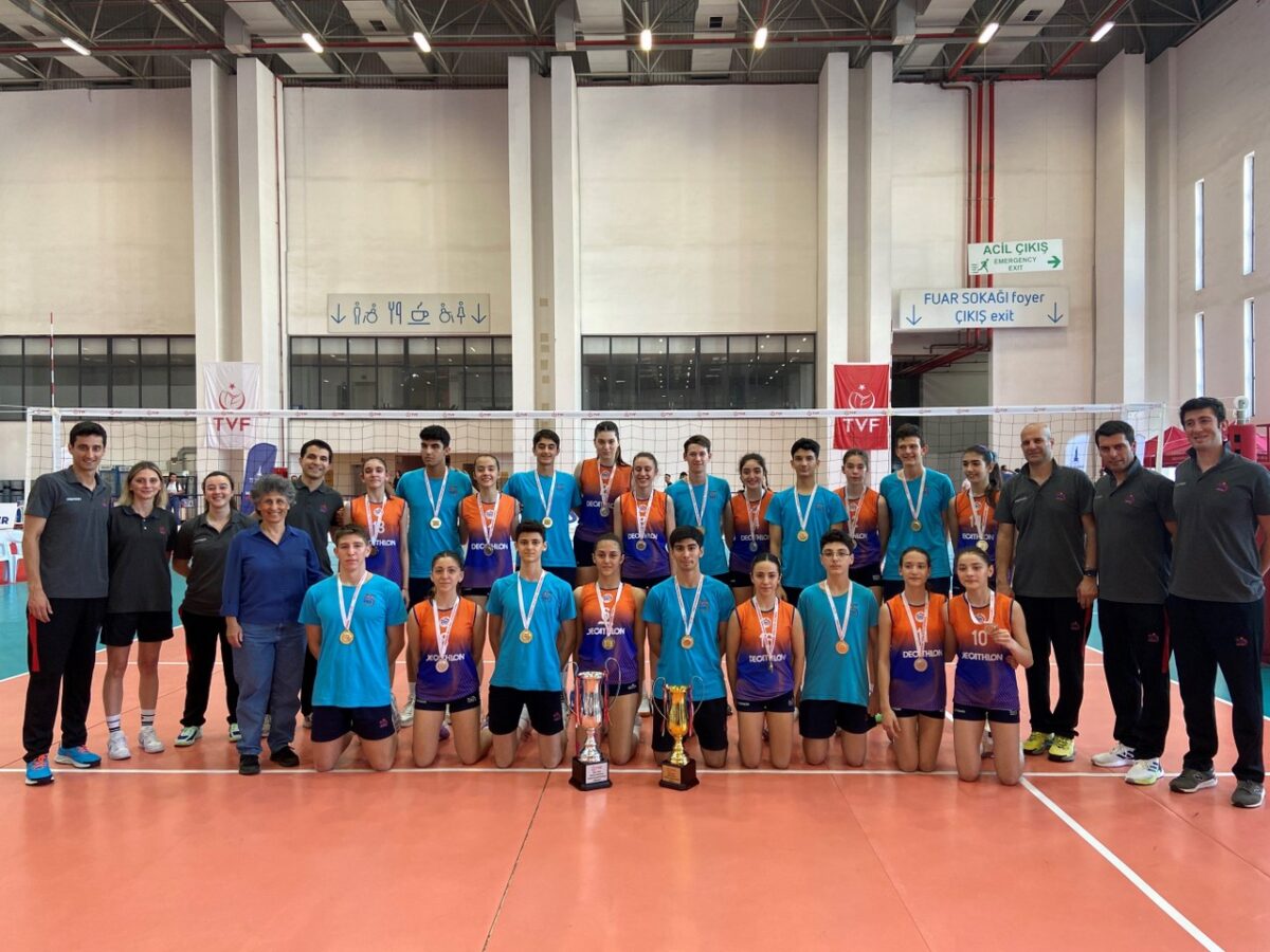 Es Voleybol K K Erkek Tak M T Rkiye Ampiyonu Midi K Z Tak M